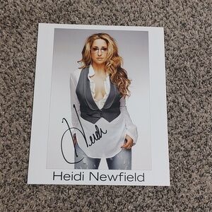 Heidi Newfield Signed Autograph Photo